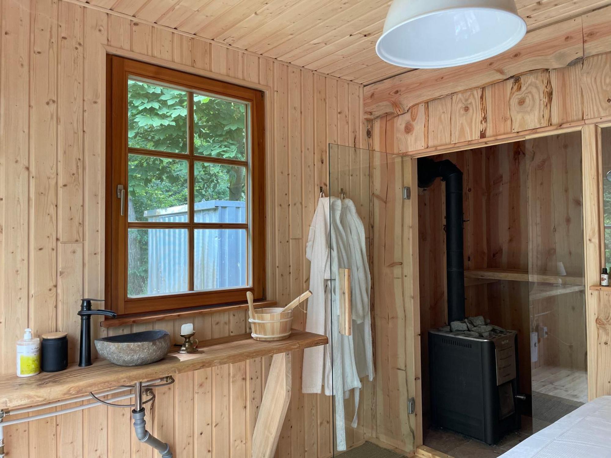 Ferienwohnung Am Waldrand Mit Sauna 비엔도르프 외부 사진